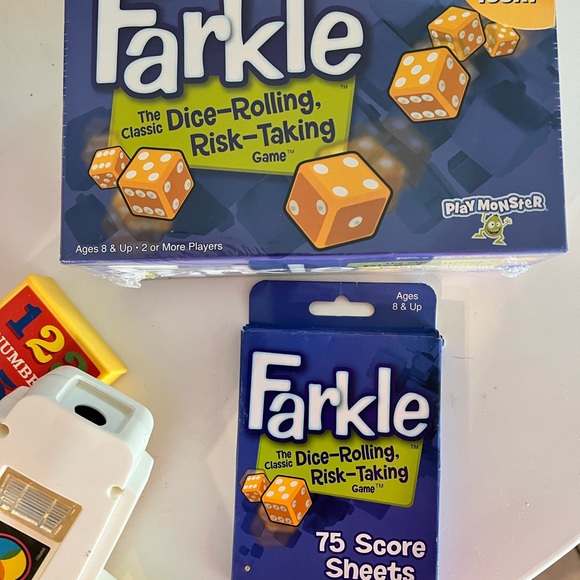 ⭐️NEW NWT NIB LOT CLASSIC RETRO VINTAGE STYLE TOYS GAMES BATTLESHIP PLAY-DOH - Picture 9 of 13